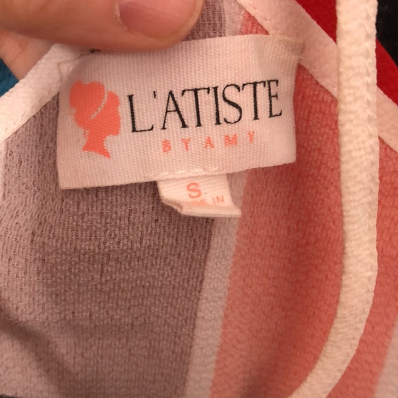 L’Atiste skirt and crop top set. Scalloped bottom on both - Picture 2 of 4